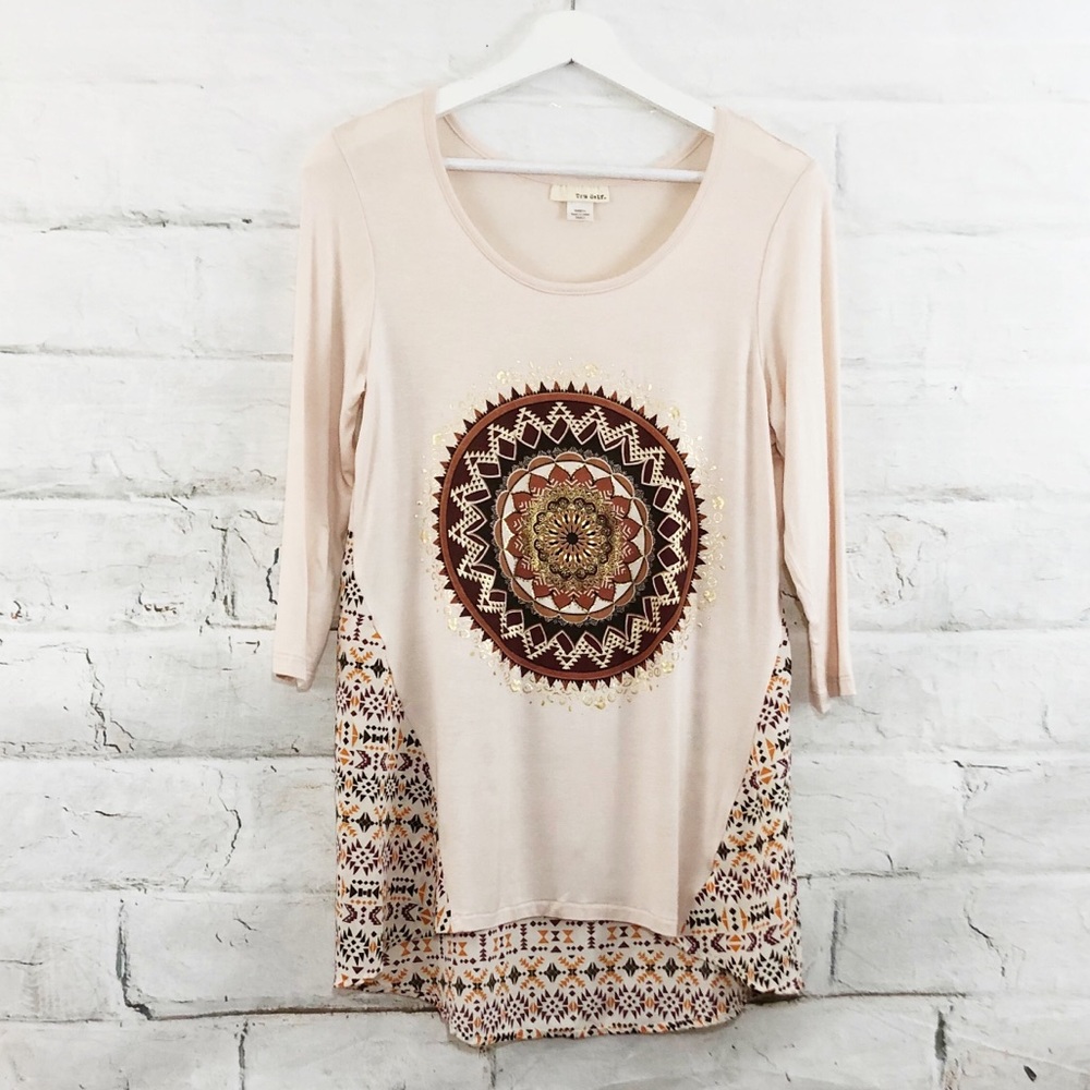 Patterned Beige Top - Picture 2 of 3